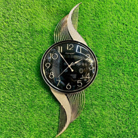 Glossy Black Dial